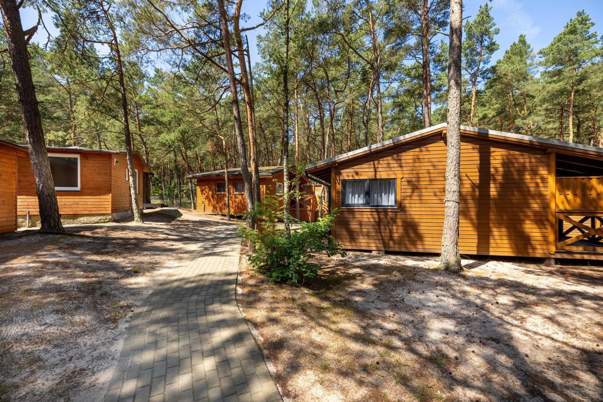Domki Letniskowe Arkadia Pobierowo Exterior foto